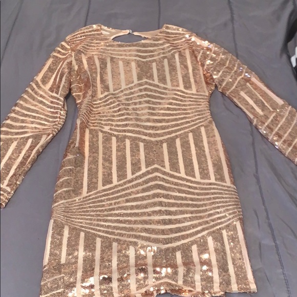 Dress - Picture 2 of 3